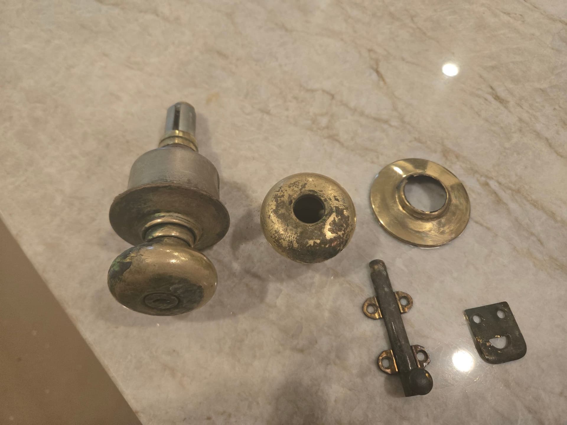 Gallery photos for Brass Doorknob Set Restored to Life: Image #1