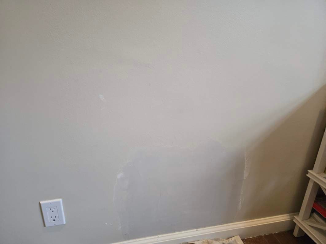 Gallery photos for Seamless Wall Repair After Pipe Leak: Image #1
